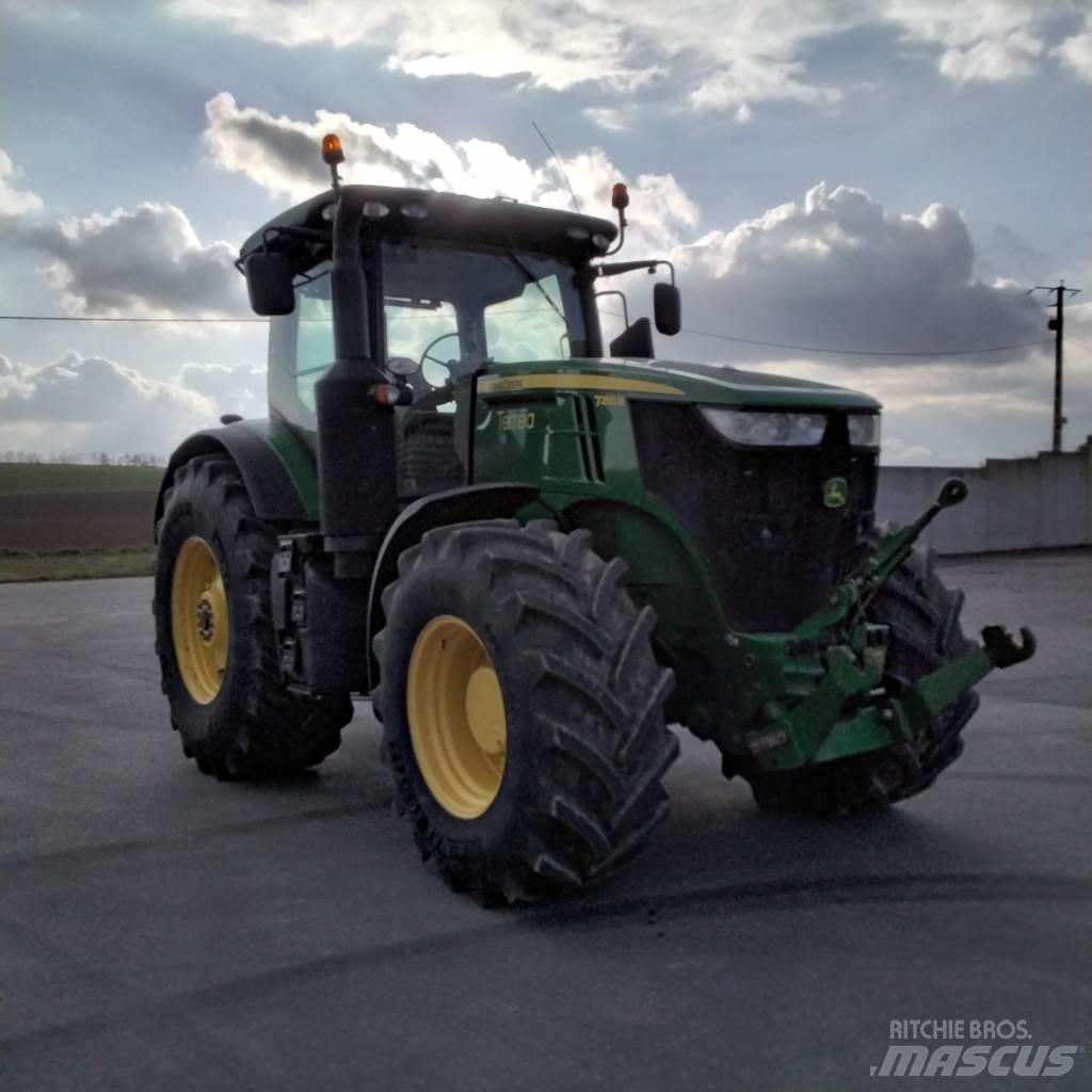 John Deere 7250 R トラクター