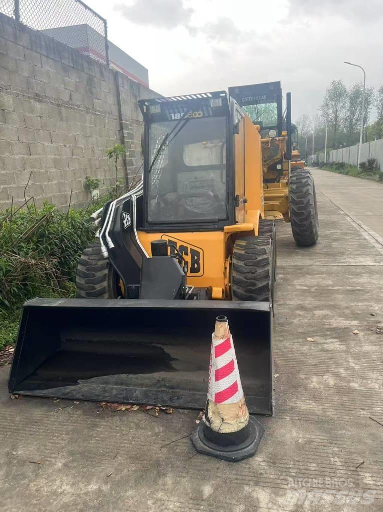 JCB 185 スキッドステアローダー