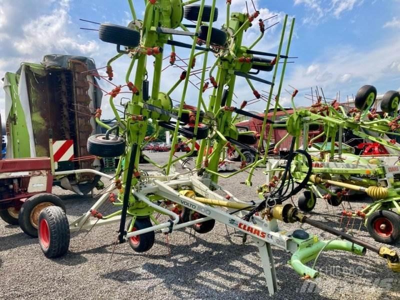 CLAAS VOLTO 1100 T テッダー・テッダーレーキ