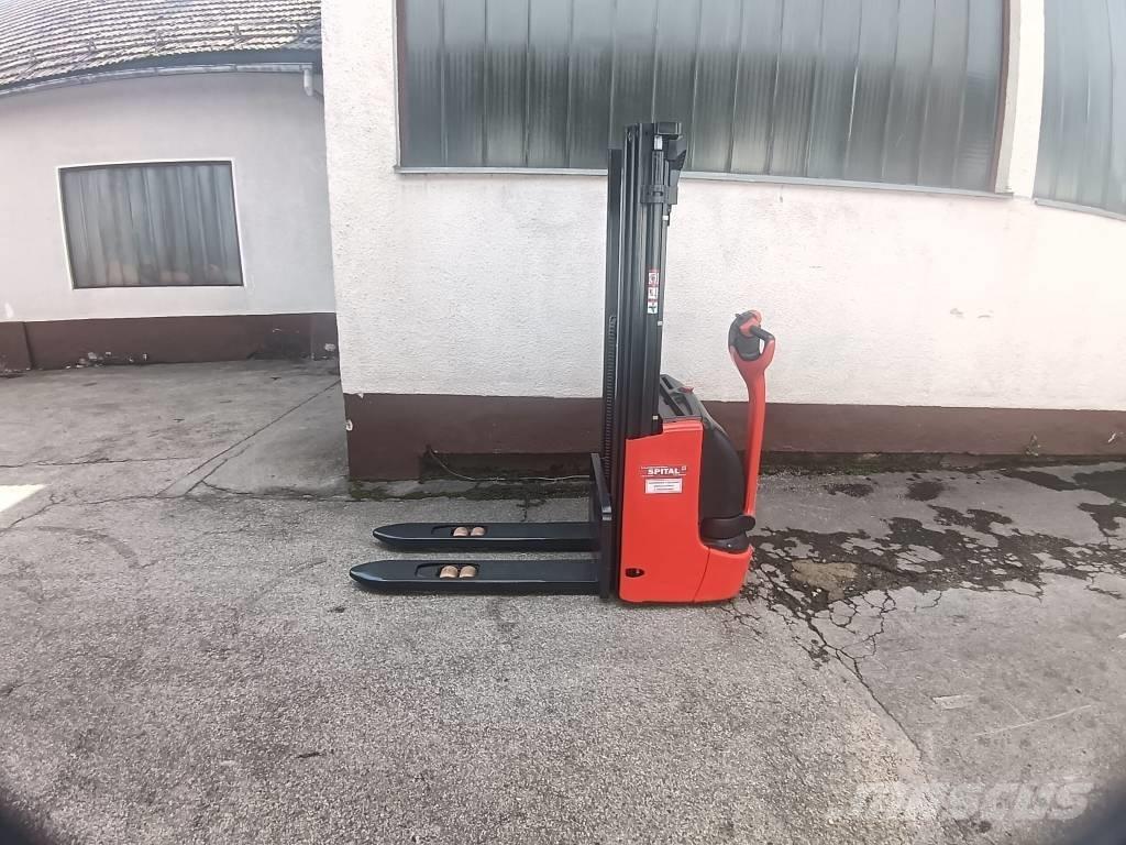 Linde L 12 自走式スタッカー