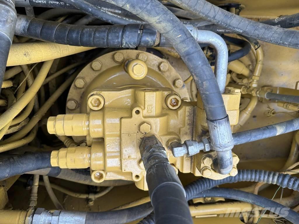 CAT 320D 大型油圧ショベル12t以上（パワーショベル・ユンボ）