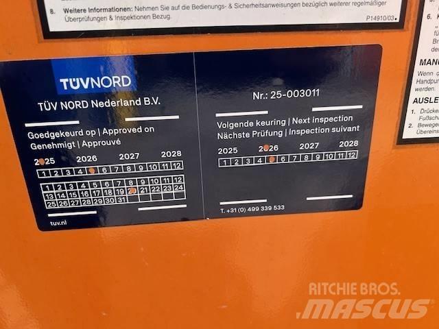 Niftylift HR 12 N E ブームリフト　屈伸型