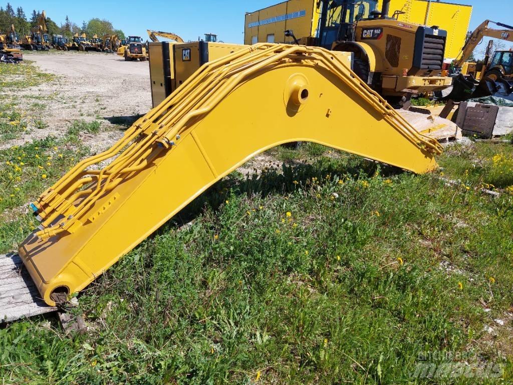 CAT 313 F L BOOM 大型油圧ショベル12t以上（パワーショベル・ユンボ）