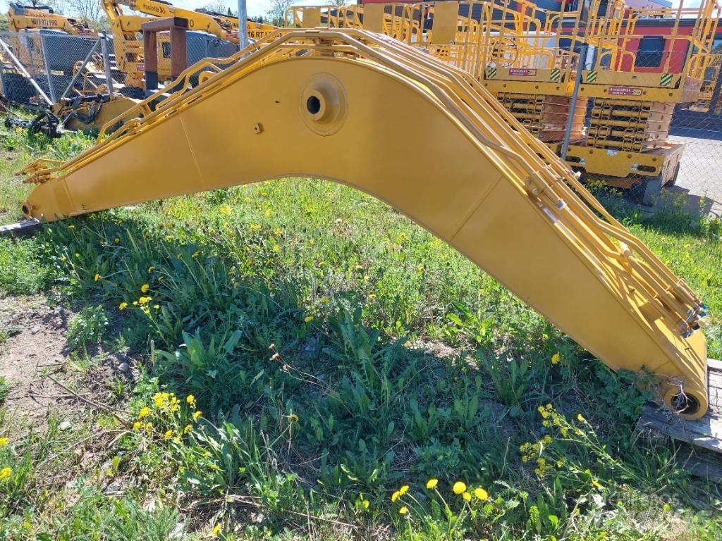 CAT 313 F L BOOM 大型油圧ショベル12t以上（パワーショベル・ユンボ）