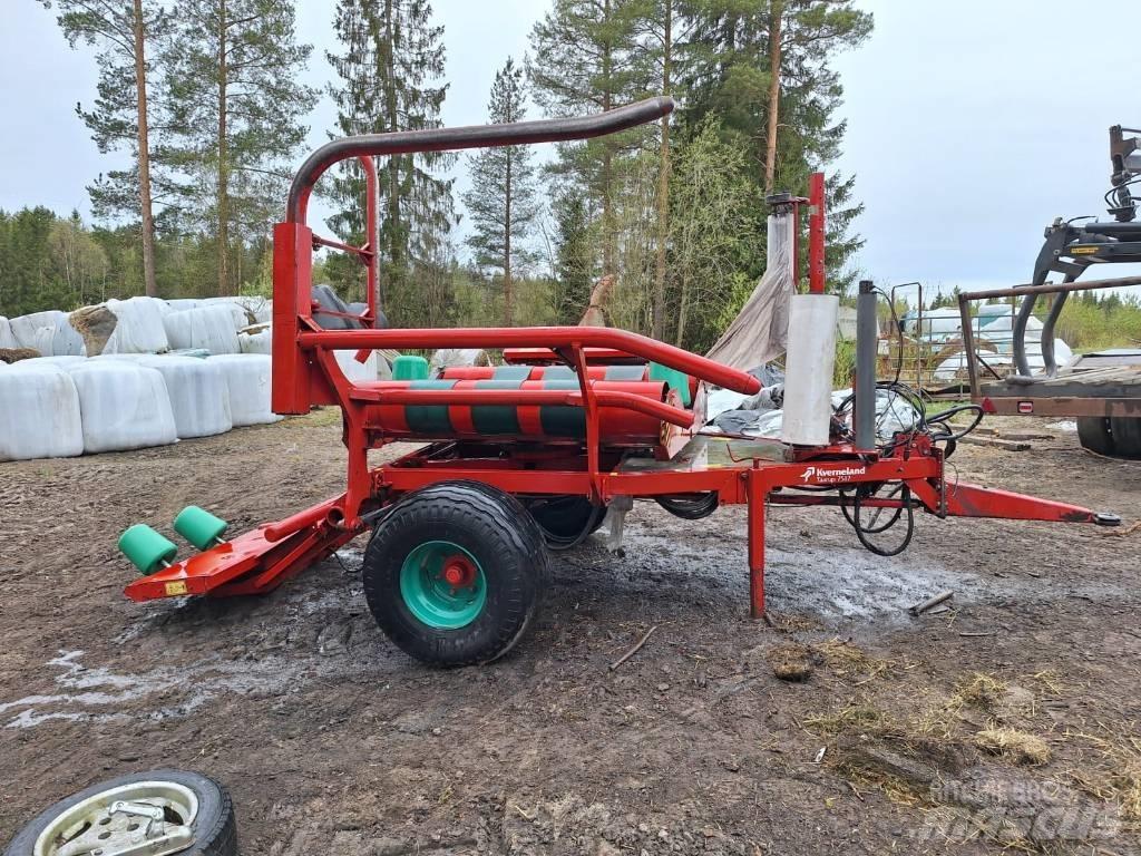 Kverneland UN 7517 ラッピングマシーン
