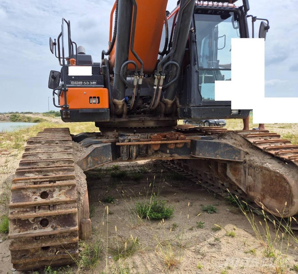 Doosan DX 530 LC-5 大型油圧ショベル12t以上（パワーショベル・ユンボ）