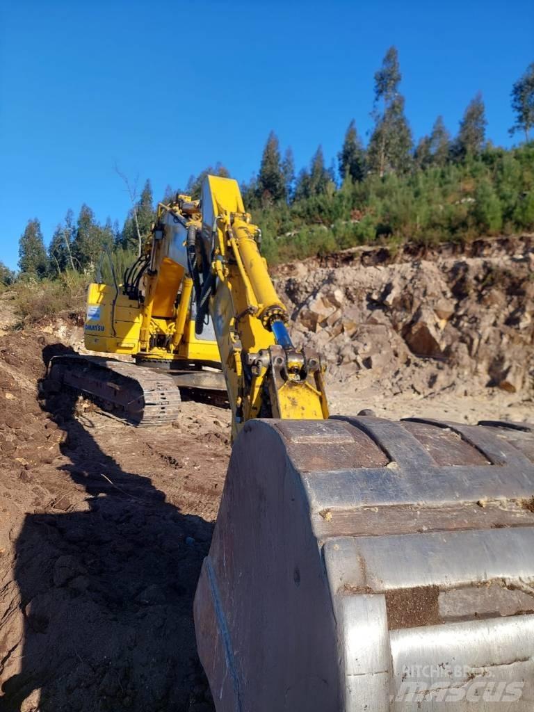 Komatsu PC 228 LC-3 大型油圧ショベル12t以上（パワーショベル・ユンボ）
