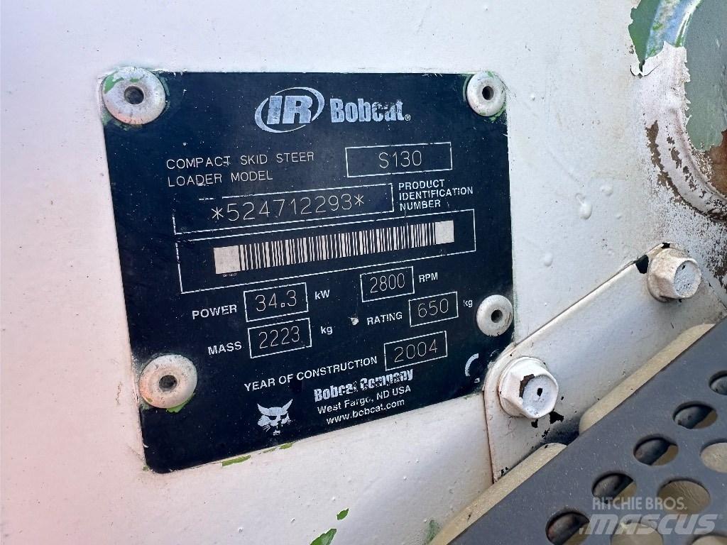 Bobcat S 130 スキッドステアローダー