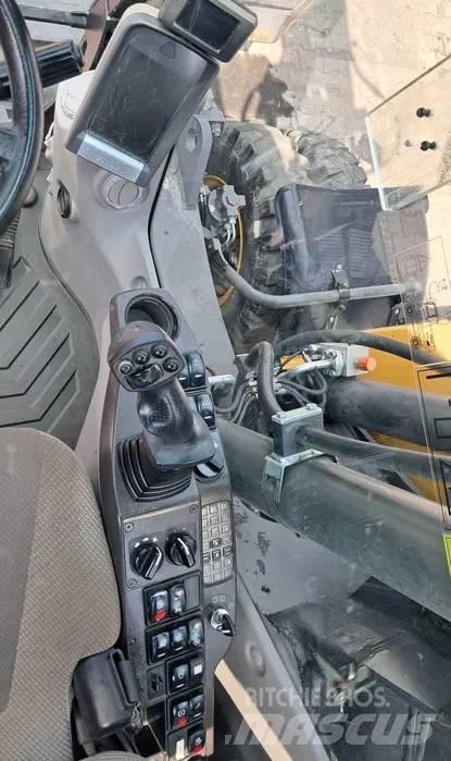 Volvo EW 160 D ホイール式油圧ショベル（パワーショベル・ユンボ・バックホー）