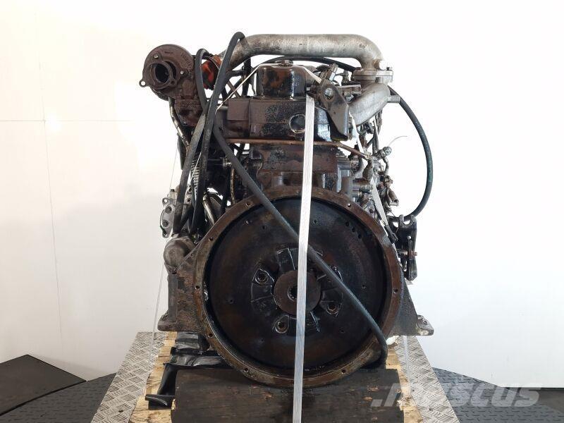 Isuzu 4BG1 エンジン