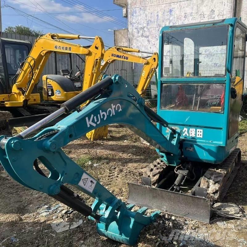 Kubota U 17 ミニ油圧ショベル 7t以下（ミニユンボ・ミニディガー）