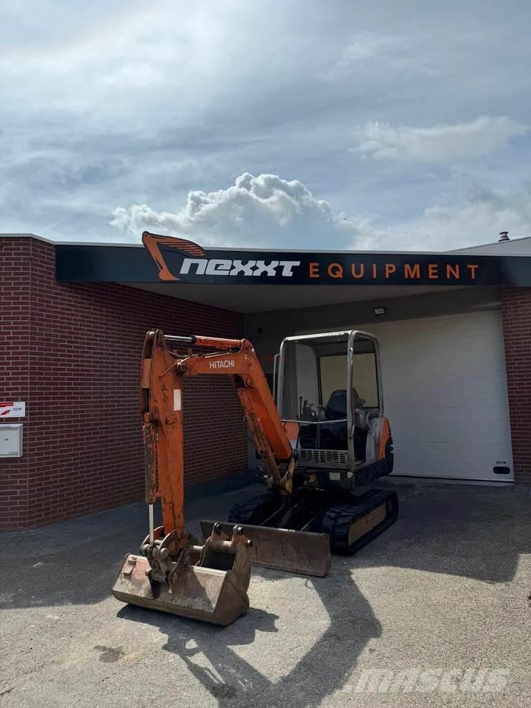 Hitachi ZX 25 ミニ油圧ショベル 7t以下（ミニユンボ・ミニディガー）