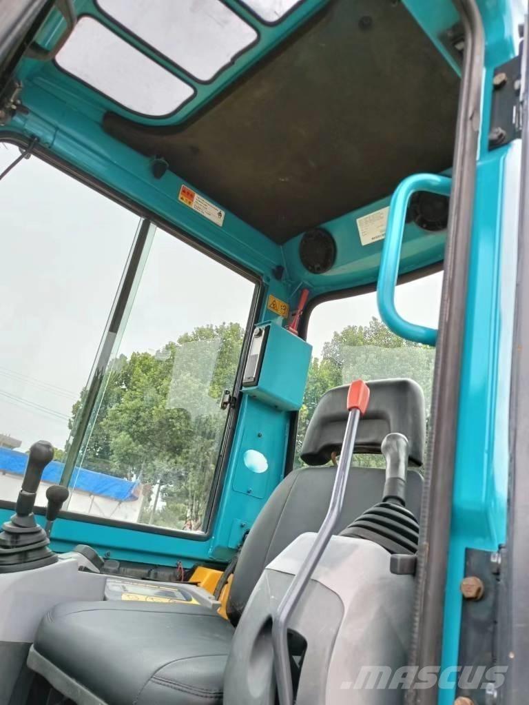 Kubota 155 大型油圧ショベル12t以上（パワーショベル・ユンボ）