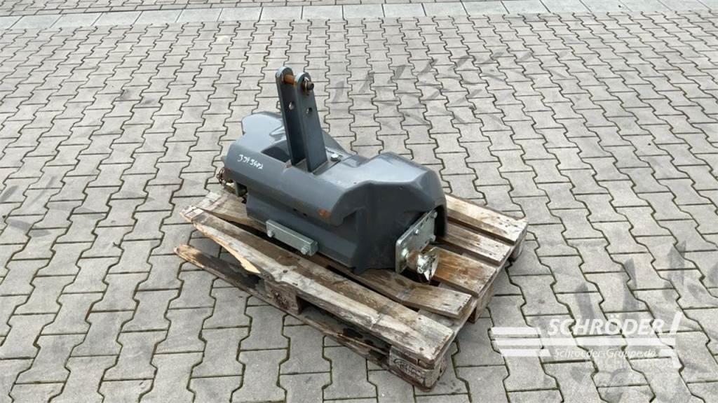 Valtra 600 KG その他トラクターアクセサリー・アタッチメント