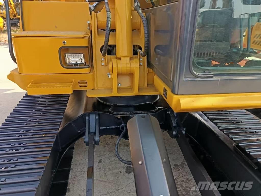 Komatsu PC 70-8 大型油圧ショベル12t以上（パワーショベル・ユンボ）