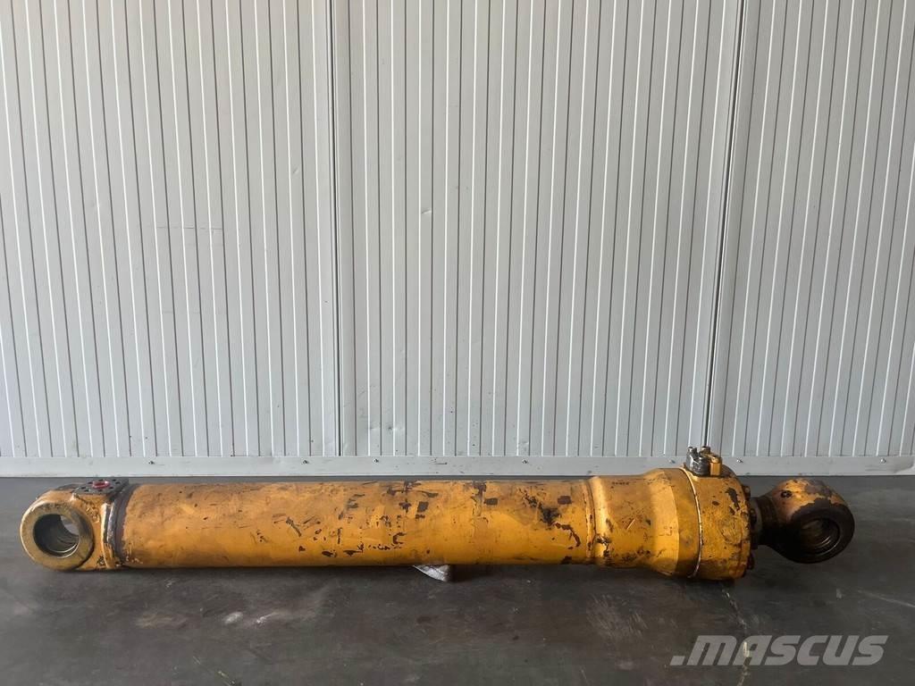 Liebherr Cilinder 油圧機