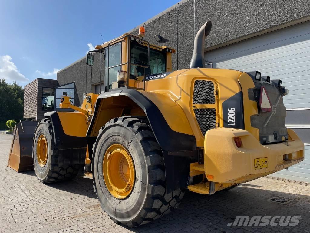 Volvo L220G ホイールローダー・タイヤショベル
