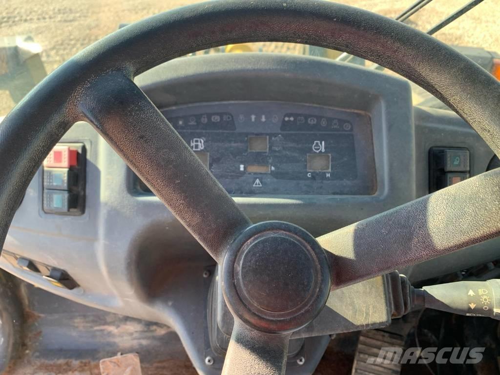 Komatsu WA 90-6 ホイールローダー・タイヤショベル