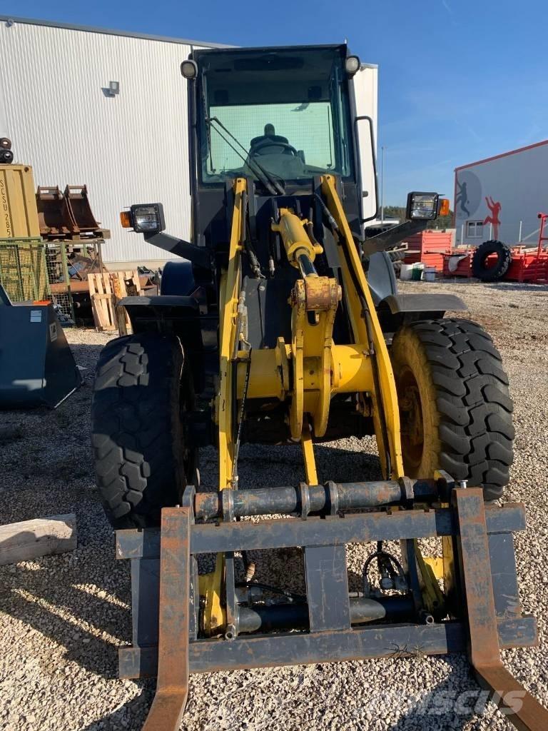 Komatsu WA 90-6 ホイールローダー・タイヤショベル