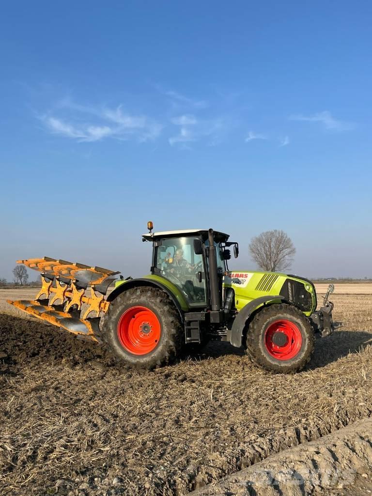 CLAAS Arion 630 トラクター