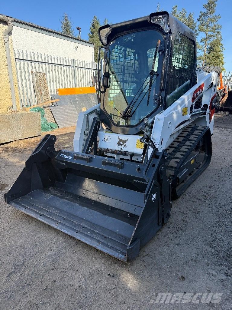 Bobcat T 450 スキッドステアローダー