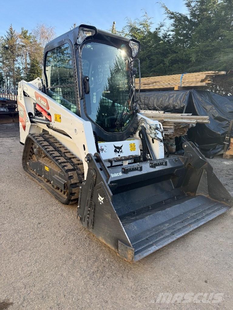 Bobcat T 450 スキッドステアローダー