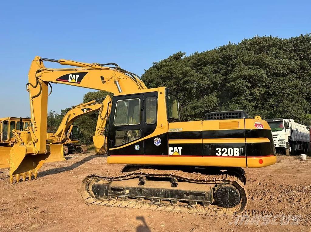 CAT 320 B L 大型油圧ショベル12t以上（パワーショベル・ユンボ）