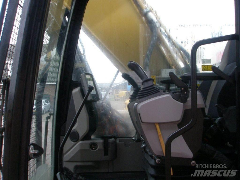 CAT 326FL 大型油圧ショベル12t以上（パワーショベル・ユンボ）