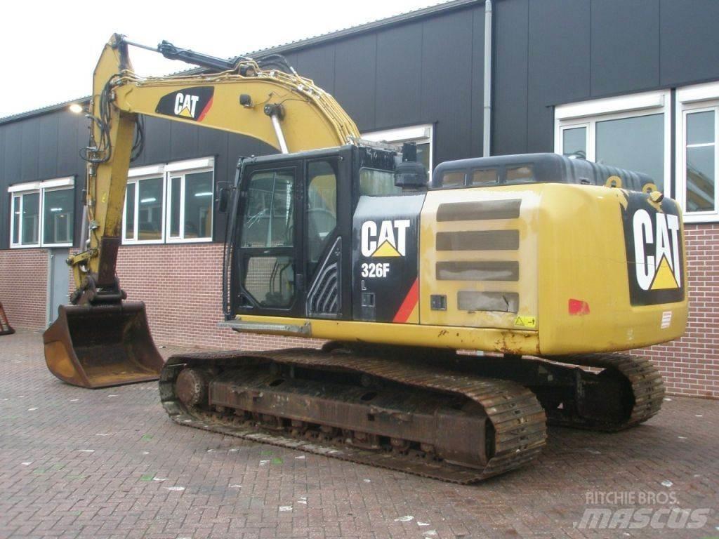 CAT 326FL 大型油圧ショベル12t以上（パワーショベル・ユンボ）