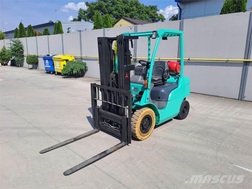 Mitsubishi FG25N LPGフォークリフト