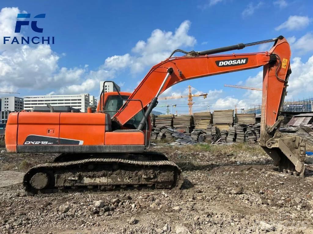 Doosan DX 215LC 大型油圧ショベル12t以上（パワーショベル・ユンボ）
