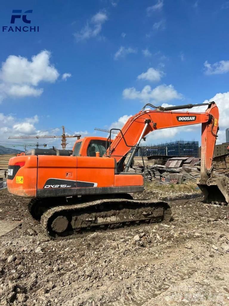 Doosan DX 215LC 大型油圧ショベル12t以上（パワーショベル・ユンボ）