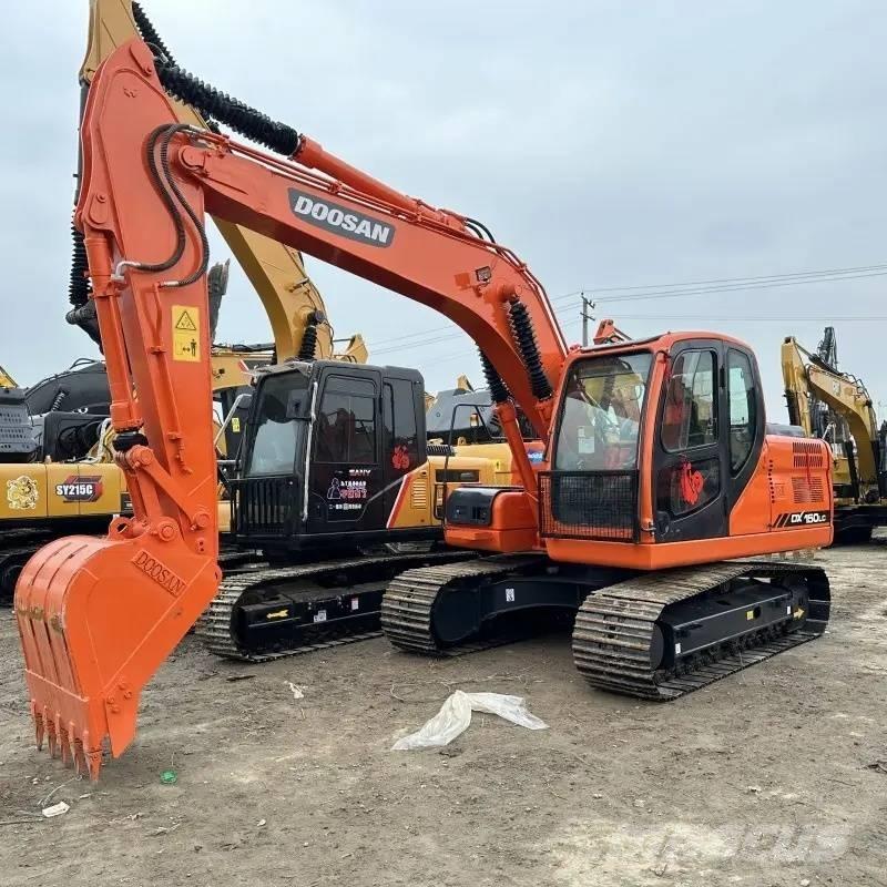 Hitachi ZX 160 大型油圧ショベル12t以上（パワーショベル・ユンボ）