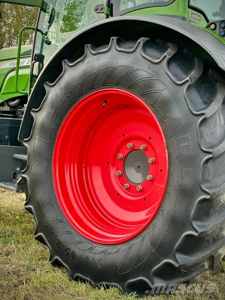 Fendt 211S Vario トラクター