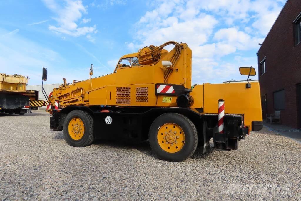 Kobelco RK 70 M2 ラフテレーンクレーン