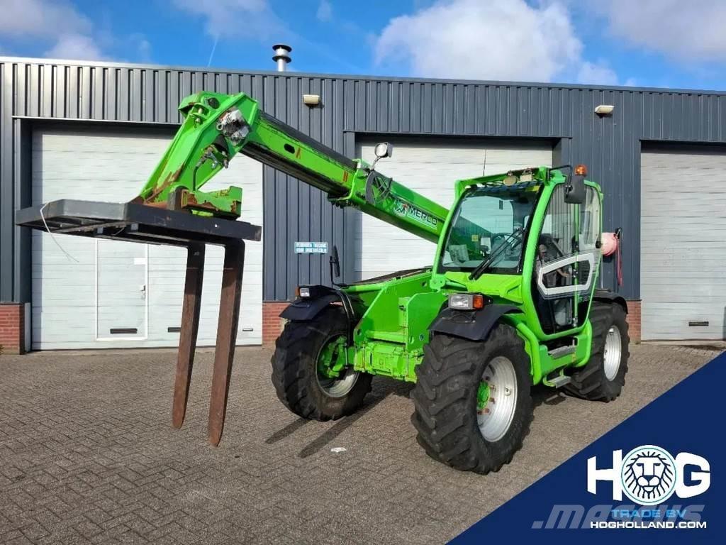Merlo TF38.7 テレスコーピックハンドラー