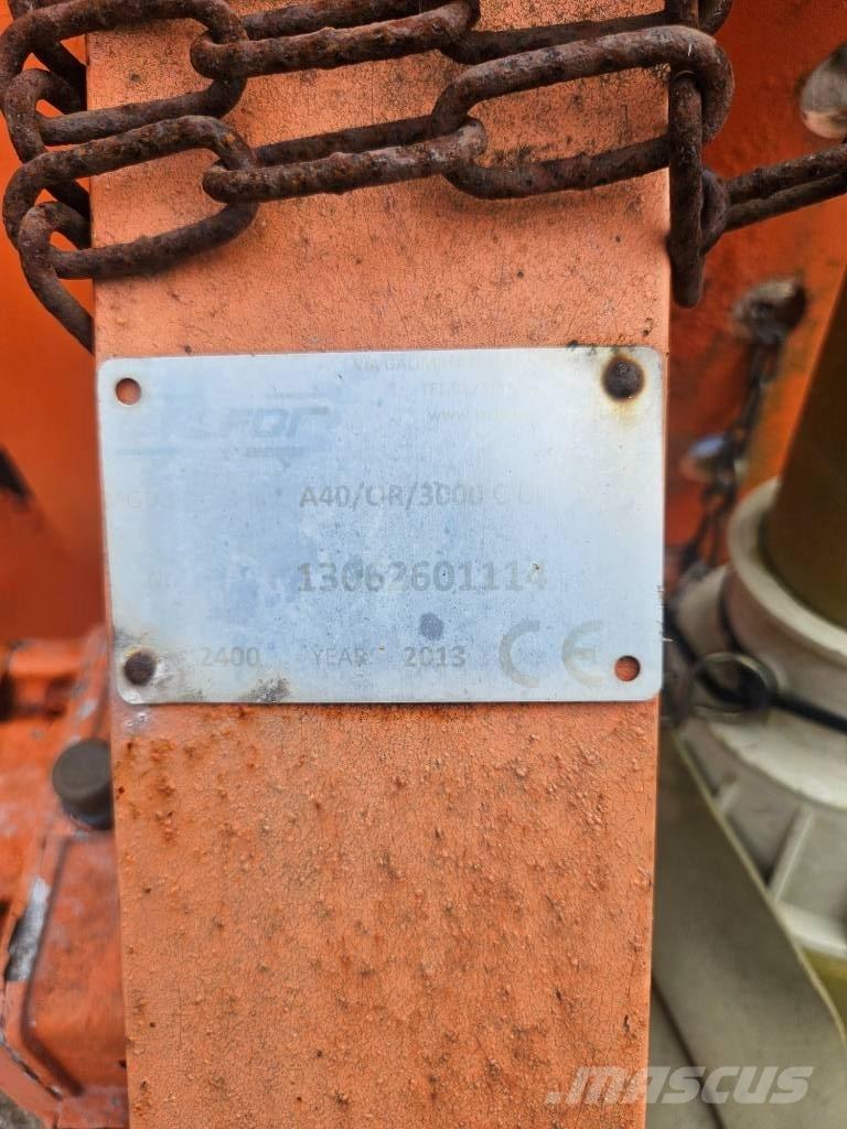 Balfor A40T ウッドスプリッターとカッター