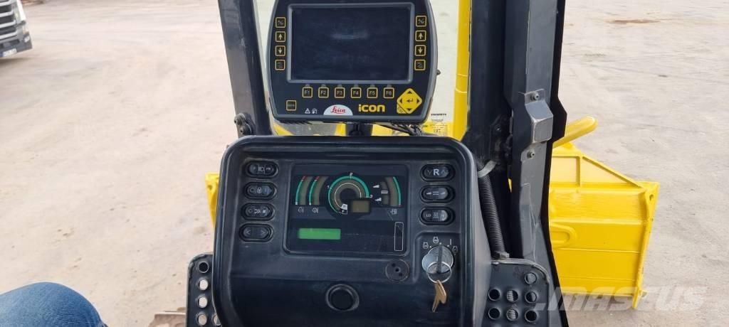 Komatsu D 51 EX-22 ブルドーザー