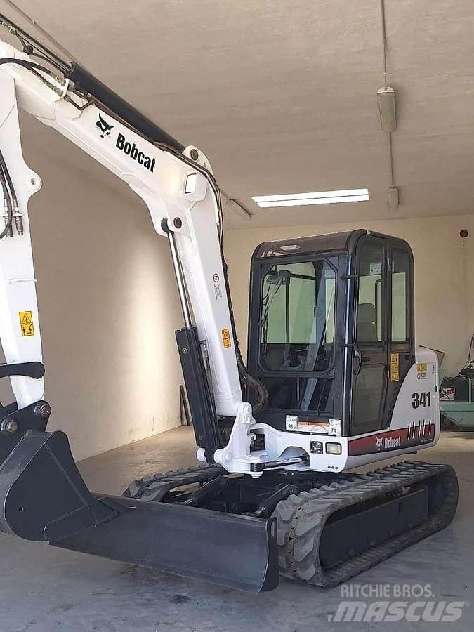 Bobcat 341 ミニ油圧ショベル 7t以下（ミニユンボ・ミニディガー）