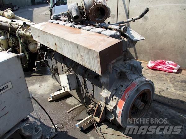 Deutz SBA 8M816 エンジン