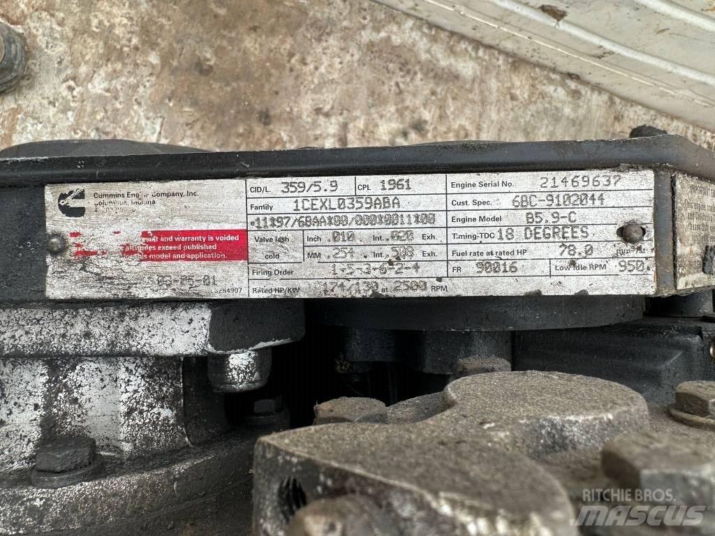 Cummins 359/5.9 エンジン
