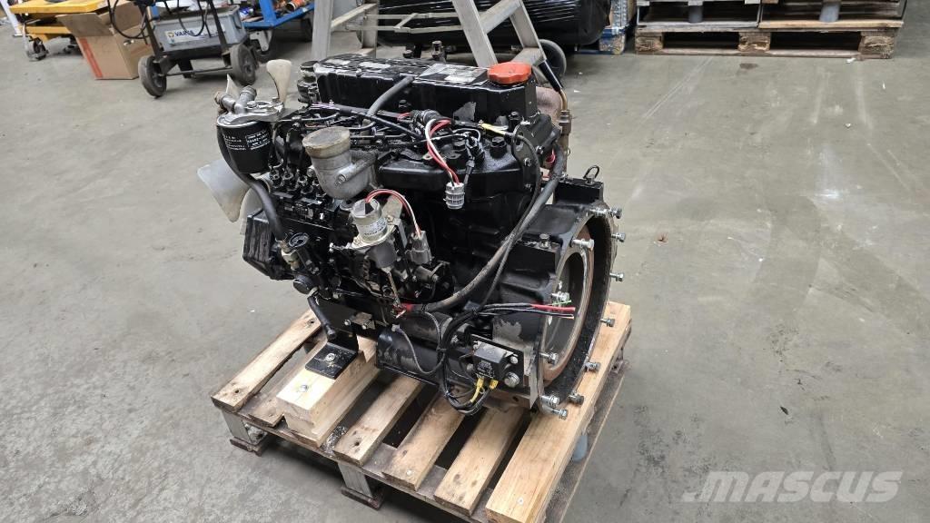 Mitsubishi S4Q2 エンジン