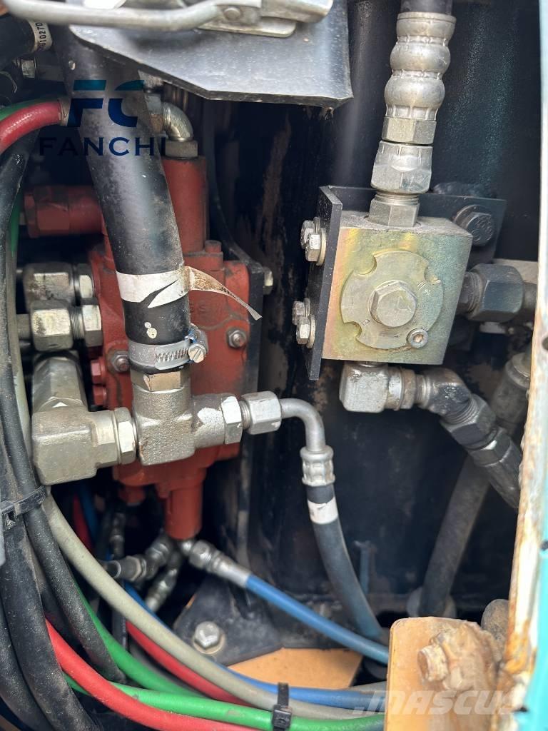 Kobelco SK 55 SR ミニ油圧ショベル 7t以下（ミニユンボ・ミニディガー）