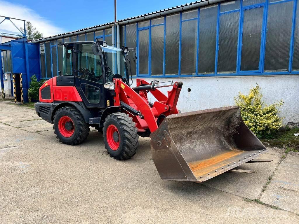Kubota R082 ホイールローダー・タイヤショベル