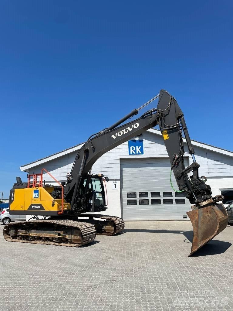 Volvo EC 250 E 大型油圧ショベル12t以上（パワーショベル・ユンボ）