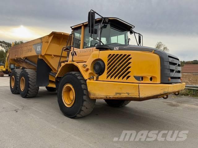 Volvo A 25 E アーティキュレート式ダンプトラック