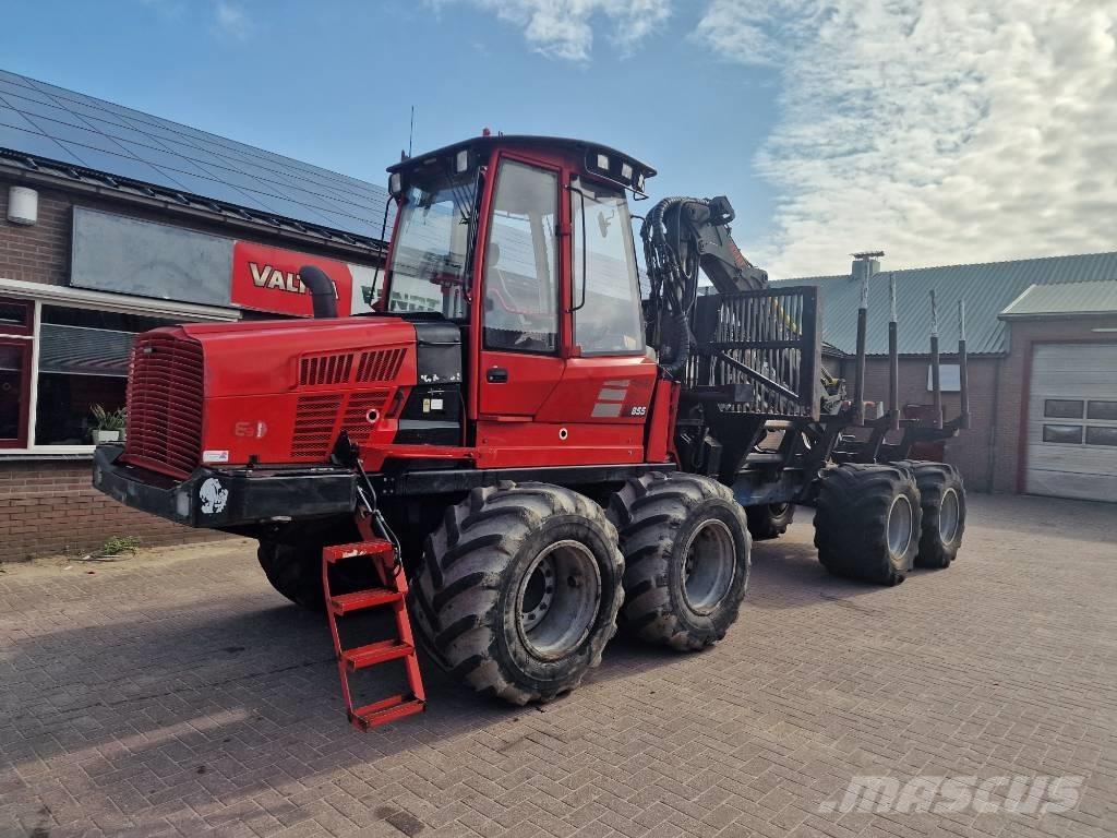 Komatsu 855 フォワーダー