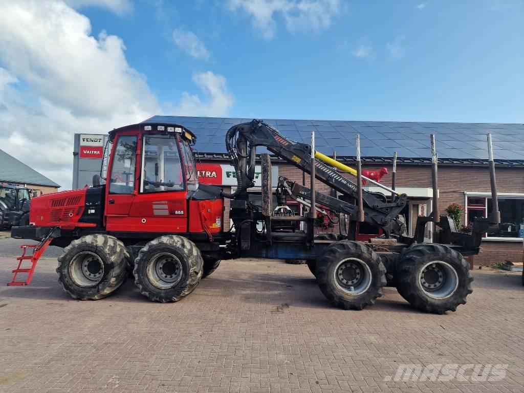 Komatsu 855 フォワーダー