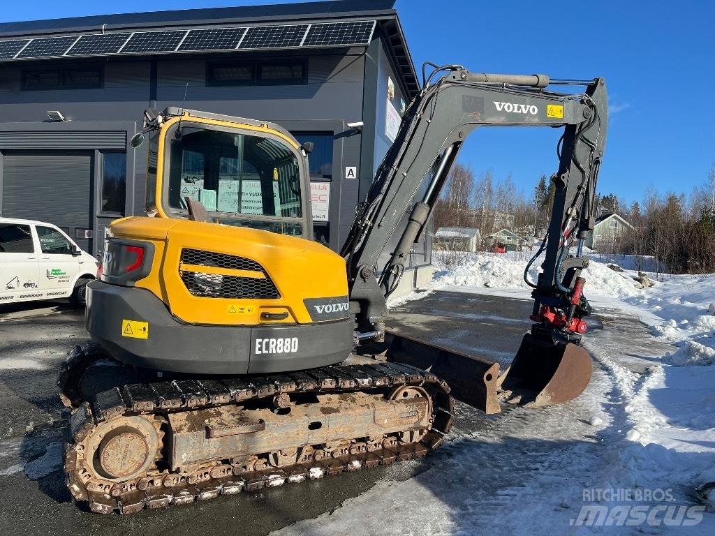 Volvo ECR 88 D 中型油圧ショベル 7ｔ-12ｔ（ユンボ・パワーショベル・バックホー）