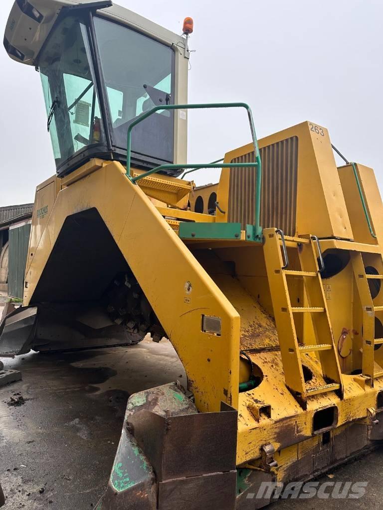 Backhus 17.55 コンポストターナー